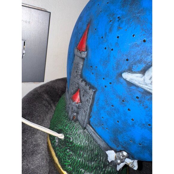 🍼 Vintage Blue Humpty Dumpty Nursery Lamp – Hand-Painted Ceramic 🍼 - Picture 5 of 16